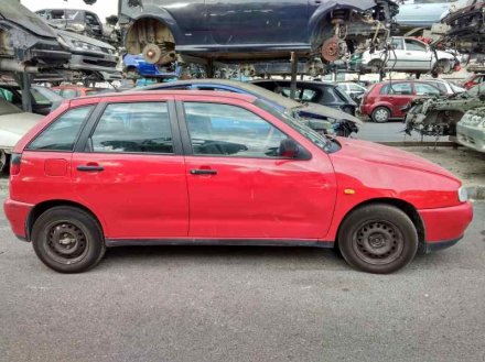 Vehiculo en el desguace: SEAT IBIZA (6K) Básico