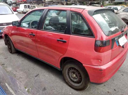 Vehiculo en el desguace: SEAT IBIZA (6K) Básico