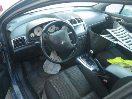 Vehiculo en el desguace: PEUGEOT 407 ST Confort