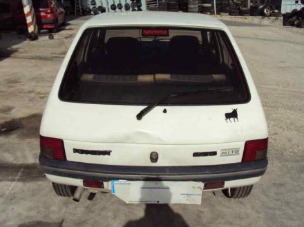 Vehiculo en el desguace: PEUGEOT 205 BERLINA 1.8 D Mito