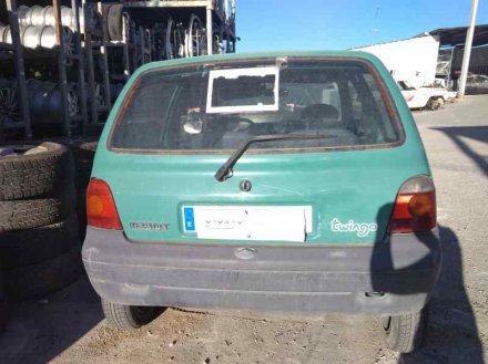 Vehiculo en el desguace: RENAULT TWINGO (CO6) 1.2 (C066/67/68)