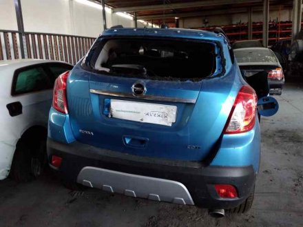 Vehiculo en el desguace: OPEL MOKKA Color Edition