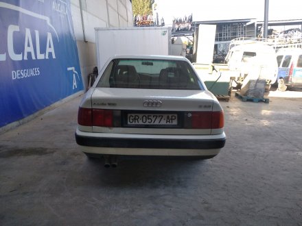 Vehiculo en el desguace: AUDI 100 Avant (4A, C4) 2.8 E