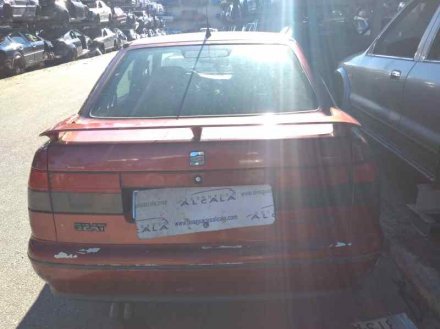 Vehiculo en el desguace: SEAT TOLEDO (1L) SE