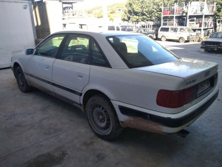 Vehiculo en el desguace: AUDI 100 Avant (4A, C4) 2.8 E