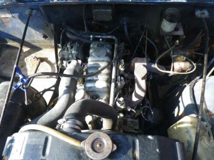 Vehiculo en el desguace: JEEP COMANDO DS *