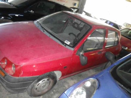 Vehiculo en el desguace: RENAULT CLIO I FASE I+II (B/C57) X571