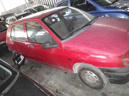 Vehiculo en el desguace: RENAULT CLIO I FASE I+II (B/C57) X571