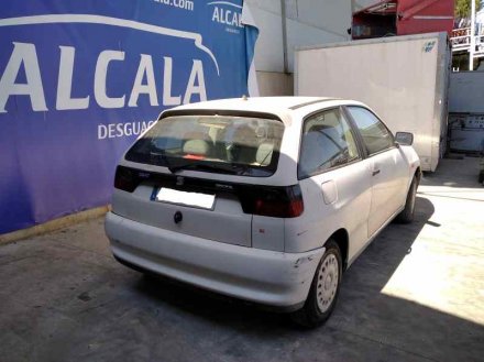 Vehiculo en el desguace: SEAT IBIZA (6K) Básico