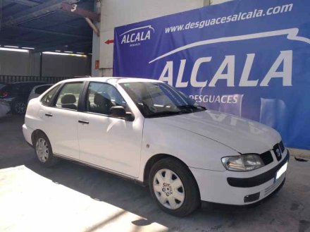 Vehiculo en el desguace: SEAT CORDOBA BERLINA (6K2) Stella