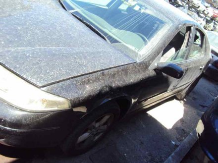 Vehiculo en el desguace: RENAULT LAGUNA II (BG0) Authentique