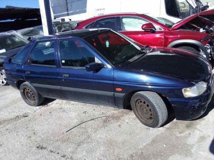 Vehiculo en el desguace: FORD ESCORT BERL./TURNIER Atlanta Berlina