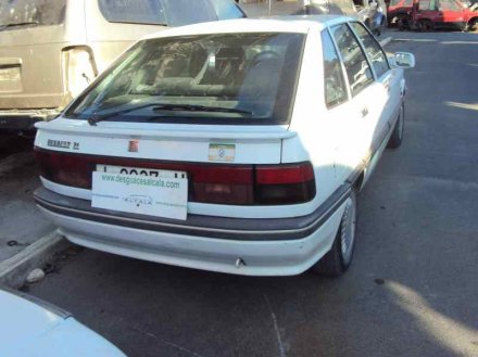 Vehiculo en el desguace: RENAULT 21 BERLINA (B/L48) GTD