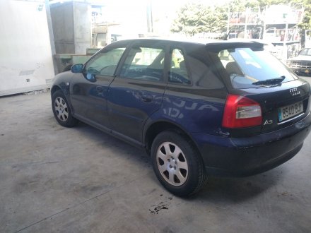 Vehiculo en el desguace: AUDI A3 (8L) 1.6 Ambiente