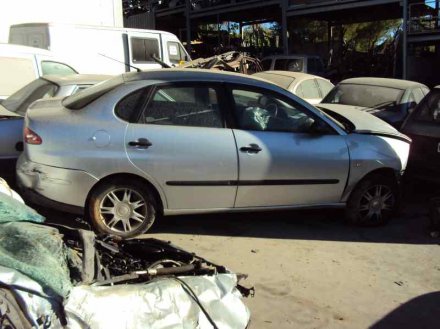 Vehiculo en el desguace: SEAT CORDOBA BERLINA (6L2) Fresh