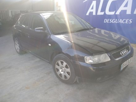 Vehiculo en el desguace: AUDI A3 (8L) 1.6 Ambiente