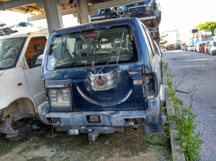 Vehiculo en el desguace: MITSUBISHI PAJERO *