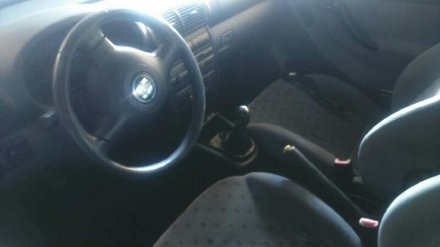 Vehiculo en el desguace: SEAT TOLEDO (1M2) Select