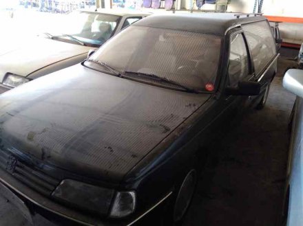 Vehiculo en el desguace: PEUGEOT 405 BREAK GR Exclusive