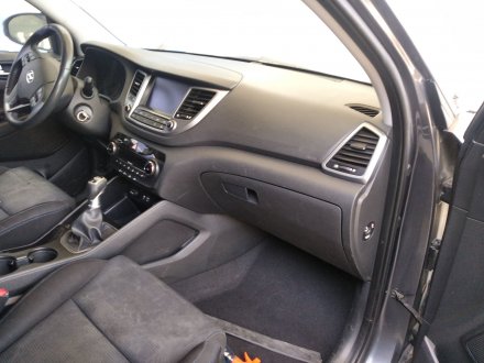 Vehiculo en el desguace: HYUNDAI TUCSON Tecno BlueDrive 2WD