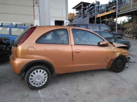 Vehiculo en el desguace: OPEL CORSA C Cosmo