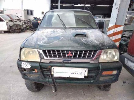 Vehiculo en el desguace: MITSUBISHI L 200 (K6/7) 2500 TD GLX (4-ptas.)