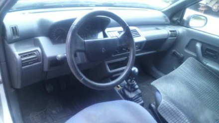 Vehiculo en el desguace: RENAULT CLIO I FASE I+II (B/C57) 1.2 Alize