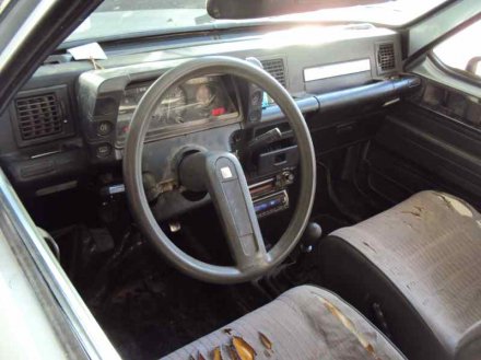 Vehiculo en el desguace: CITROËN C15 *