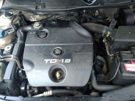 Vehiculo en el desguace: SEAT TOLEDO (1M2) Signo