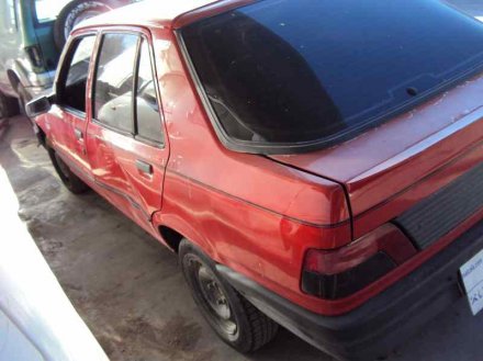 Vehiculo en el desguace: PEUGEOT 309 GL