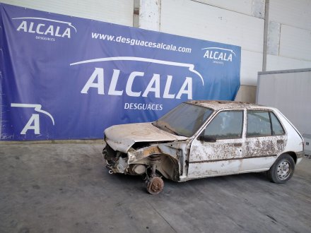 Vehiculo en el desguace: PEUGEOT 205 BERLINA 1.8 Diesel