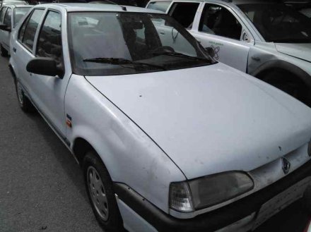 Vehiculo en el desguace: RENAULT 19 (B/C/L53) 1.9 DIESEL