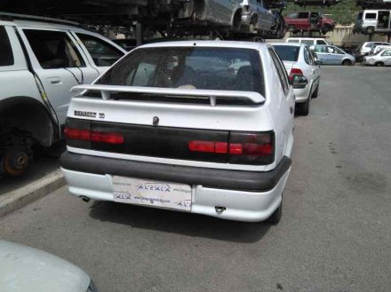 Vehiculo en el desguace: RENAULT 19 (B/C/L53) 1.9 DIESEL