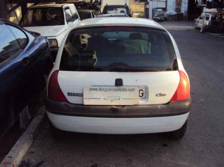 Vehiculo en el desguace: RENAULT CLIO II FASE I (B/CBO) 1.9 D