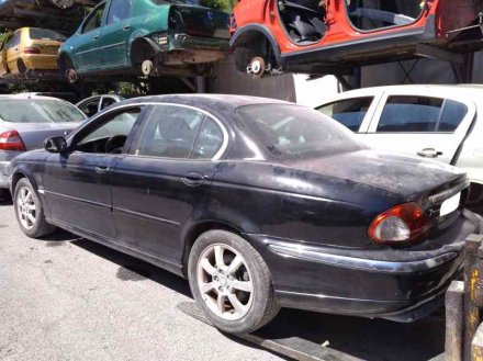 Vehiculo en el desguace: JAGUAR X-TYPE 2.0 D Executive