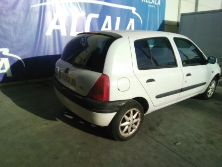 Vehiculo en el desguace: RENAULT CLIO II FASE I (B/CBO) 1.4 Alize