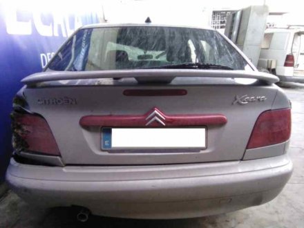 Vehiculo en el desguace: CITROEN XSARA BERLINA 1.6i 16V SX