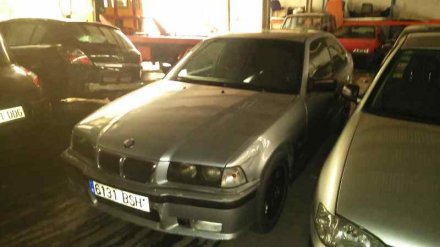 Vehiculo en el desguace: BMW SERIE 3 BERLINA (E36) 318tds