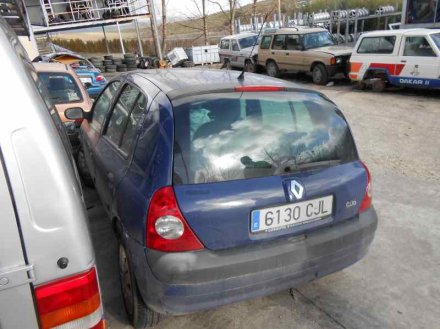 Vehiculo en el desguace: RENAULT CLIO II FASE II (B/CB0) Generique