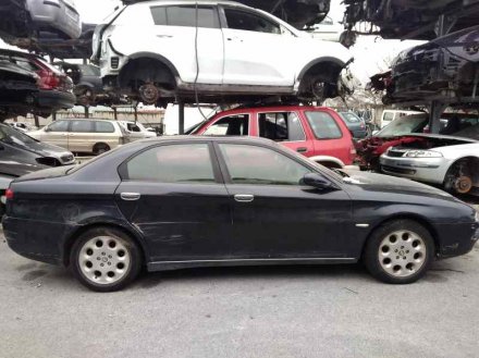 Vehiculo en el desguace: ALFA ROMEO 166 2.4 JTD