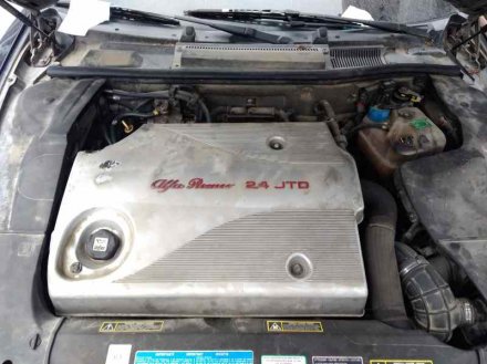 Vehiculo en el desguace: ALFA ROMEO 166 2.4 JTD