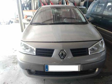 Vehiculo en el desguace: RENAULT MEGANE II CLASSIC BERLINA Confort Authentique