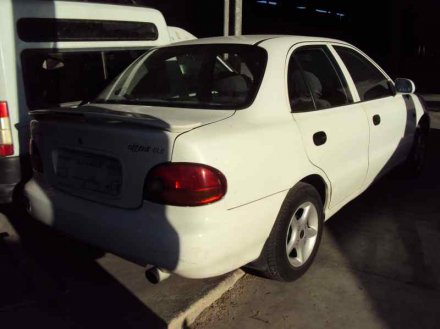 Vehiculo en el desguace: HYUNDAI ACCENT (X3) 1.5 GS