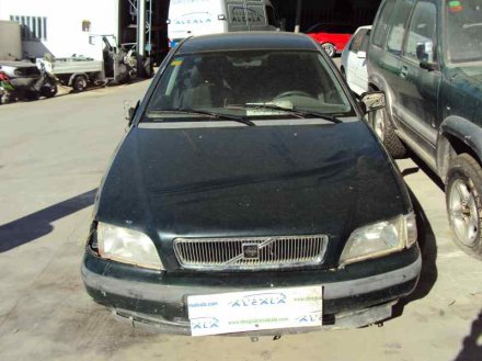 Vehiculo en el desguace: VOLVO S40 BERLINA 1.8 CAT