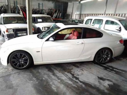 Vehiculo en el desguace: BMW SERIE 3 COUPE (E92) 320d