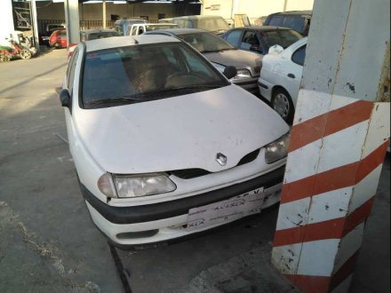 Vehiculo en el desguace: RENAULT LAGUNA (B56) 2.0 D RN (B56F/G)