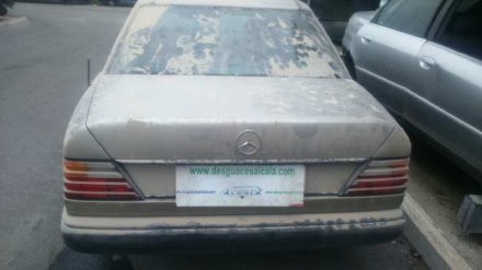 Vehiculo en el desguace: MERCEDES CLASE E (W124) BERLINA E 230 (124.023)