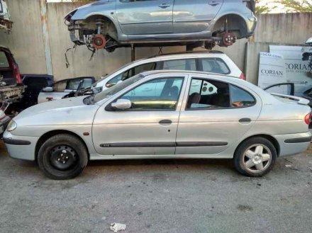 Vehiculo en el desguace: RENAULT MEGANE I CLASSIC (LA0) 1.9 dTi RN (LAON)