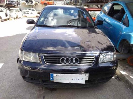 Vehiculo en el desguace: AUDI A3 (8L) 1.9 TDI Ambiente