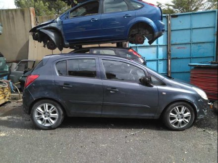 Vehiculo en el desguace: OPEL CORSA D Cosmo